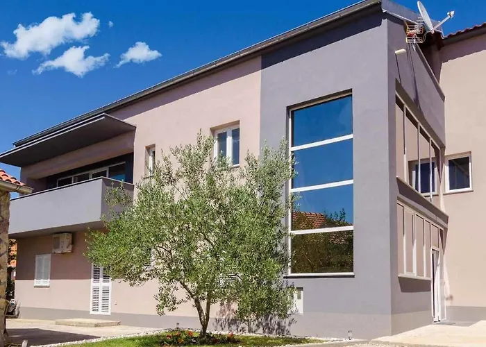 Apartments F&M